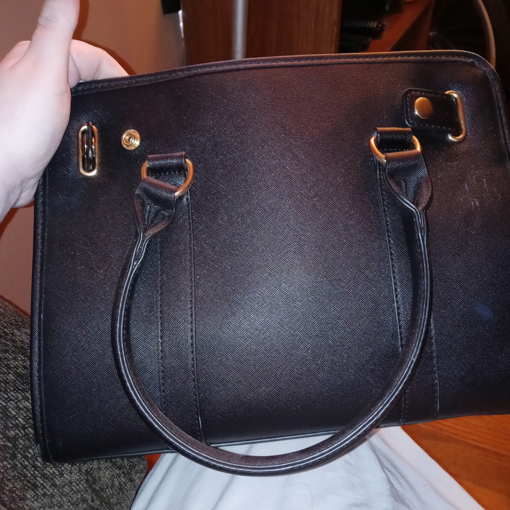 Purse - Picture 3 of 4